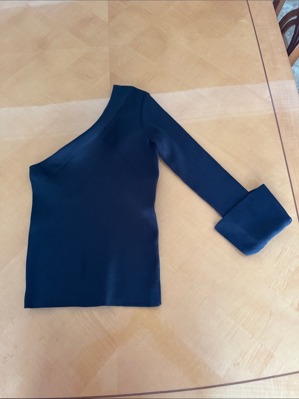Theory  One-Shoulder Navy Ribbed Knit Top size s